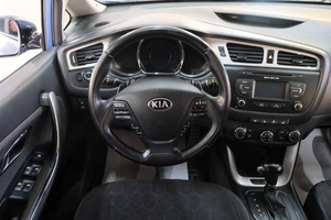 Хетчбэк Kia Ceed 2013 года, 1299000 рублей, Омск