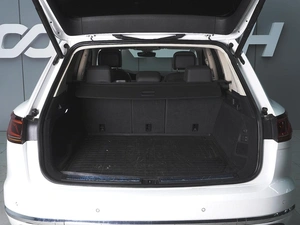 Внедорожник Volkswagen Touareg 2018 года, 4420000 рублей, Ростов-на-Дону