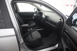 Внедорожник Mitsubishi Outlander 2017 года, 2130000 рублей, Орёл