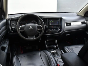 Внедорожник Mitsubishi Outlander 2014 года, 1550000 рублей, Краснодар