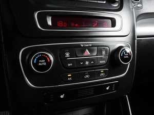 Внедорожник Kia Sorento 2013 года, 1465000 рублей, Воронеж