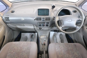 Минивэн Toyota Corolla Spacio 1998 года, 449000 рублей, Омск