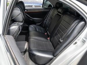 Седан Toyota Avensis 2008 года, 910000 рублей, Краснодар