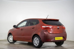 Хетчбэк Kia Rio 2012 года, 539000 рублей, Оренбург