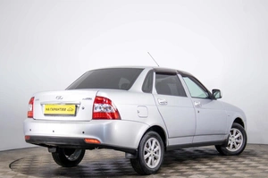 Седан ВАЗ (LADA) Priora 2015 года, 589000 рублей, Пермь