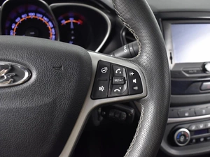 Седан ВАЗ (LADA) Vesta 2019 года, 1045000 рублей, Казань