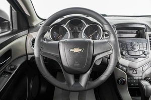 Седан Chevrolet Cruze 2012 года, 799000 рублей, Барнаул