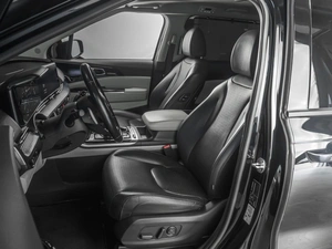 Минивэн Kia Carnival 2022 года, 4999000 рублей, Тюмень