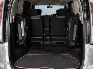 Минивэн Nissan Serena 2010 года, 1090000 рублей, Омск