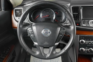 Седан Nissan Teana 2010 года, 999000 рублей, Тюмень
