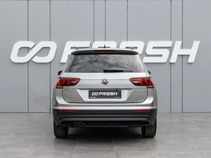 Внедорожник Volkswagen Tiguan 2020 года, 2525000 рублей, Краснодар