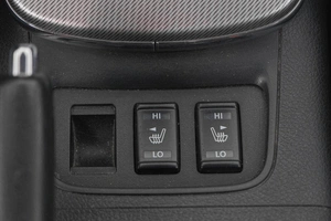 Хетчбэк Nissan Tiida 2015 года, 899000 рублей, Кемерово