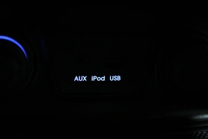 Внедорожник Hyundai ix35 2013 года, 1483000 рублей, Солонцы