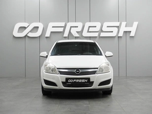 Седан Opel Astra 2010 года, 574000 рублей, Воронеж