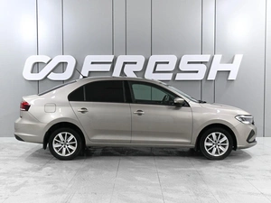 Лифтбек Volkswagen Polo 2022 года, 1949000 рублей, Аксай