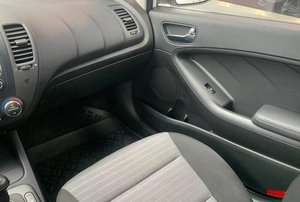 Седан Kia Cerato 2014 года, 1295000 рублей, Солонцы