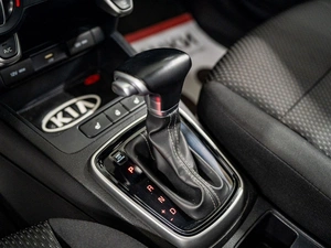 Хетчбэк Kia Rio X 2021 года, 1750000 рублей, Красноярск