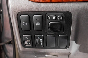 Внедорожник Toyota Land Cruiser Prado 2007 года, 2349000 рублей, Барнаул