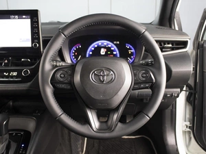 Универсал Toyota Corolla 2019 года, 1780000 рублей, Омск