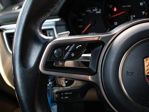 Внедорожник Porsche Macan 2018 года, 4650000 рублей, Краснодар