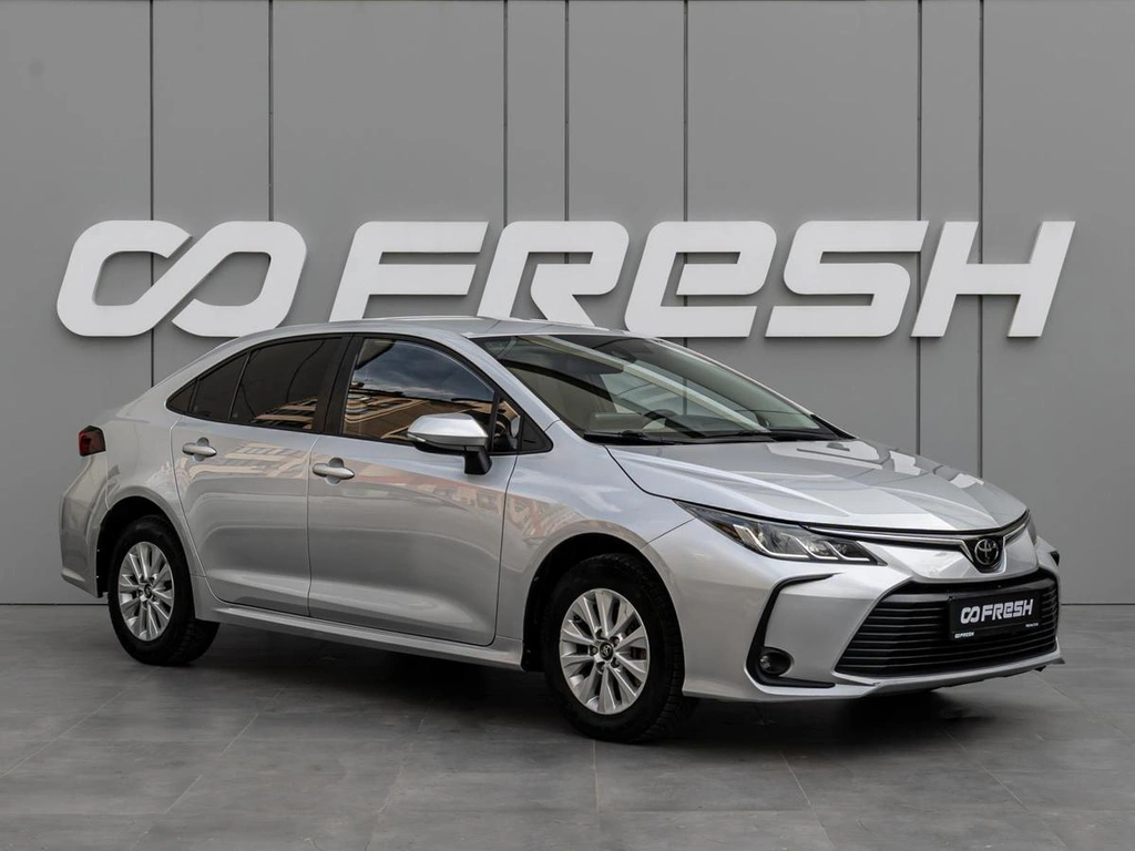 Седан Toyota Corolla 2020 года, 1698000 рублей, Краснодар