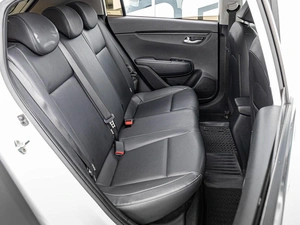 Хетчбэк Kia Rio X-Line 2017 года, 1590000 рублей, Краснодар