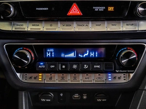 Седан Hyundai Sonata 2018 года, 1825000 рублей, Краснодар