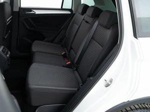 Внедорожник Volkswagen Tiguan 2018 года, 2177077 рублей, Москва