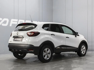 Внедорожник Renault Kaptur 2019 года, 1350000 рублей, Омск