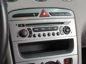 Хетчбэк Peugeot 308 2009 года, 409000 рублей, Воронеж