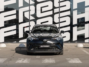 Внедорожник Toyota C-HR 2019 года, 1699000 рублей, Краснодар