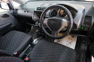 Хетчбэк Honda Fit 2006 года, 629000 рублей, Омск