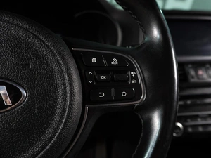 Седан Kia Optima 2016 года, 1824000 рублей, Воронеж