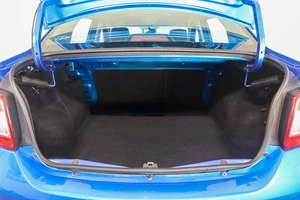 Седан Renault Logan 2014 года, 669000 рублей, Пермь