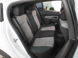 Седан Chevrolet Cruze 2012 года, 899000 рублей, Воронеж