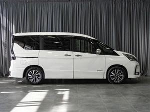 Минивэн Nissan Serena 2019 года, 2459000 рублей, Тюмень