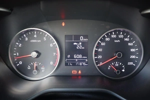 Седан Kia Rio 2018 года, 1050000 рублей, Мирное