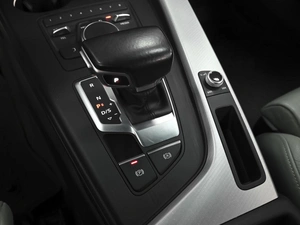 Седан Audi A4 2015 года, 2264000 рублей, Ставрополь