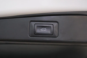 Внедорожник Toyota RAV4 2025 года, 4099000 рублей, Омск