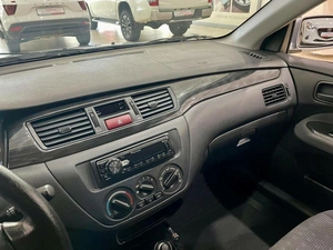 Седан Mitsubishi Lancer 2005 года, 895000 рублей, Красноярск