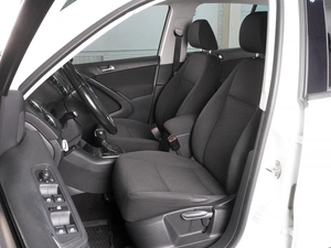 Внедорожник Volkswagen Tiguan 2016 года, 1489000 рублей, Минеральные Воды