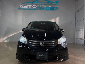 Минивэн Honda Freed 2011 года, 949000 рублей, Красноярск