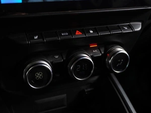 Внедорожник Renault Duster 2021 года, 1814000 рублей, Воронеж
