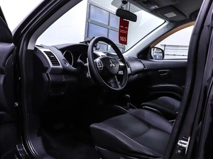 Внедорожник Mitsubishi Outlander 2011 года, 1200000 рублей, Красноярск