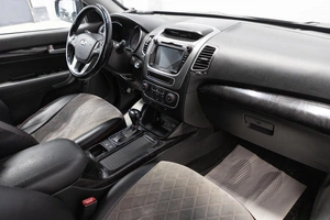 Внедорожник Kia Sorento 2015 года, 1769000 рублей, Новосибирск