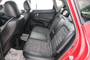Минивэн Kia Venga 2013 года, 949000 рублей, Красноярск