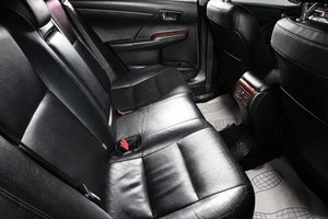 Седан Toyota Camry 2012 года, 1699000 рублей, Сургут