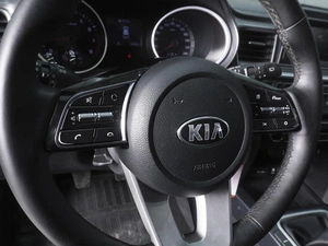 Хетчбэк Kia Ceed 2019 года, 1599000 рублей, Ростов-на-Дону