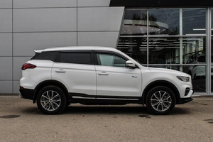Внедорожник Geely Atlas Pro 2022 года, 1950000 рублей, Ярославль