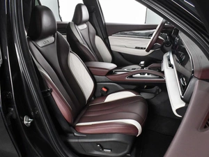 Внедорожник Geely Monjaro 2023 года, 3097000 рублей, Воронеж